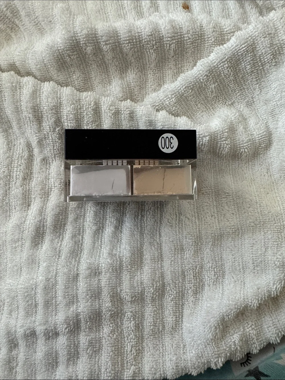 Givenchy Prosme Libre - shade 2 Satin Blanc FULL SIZE
